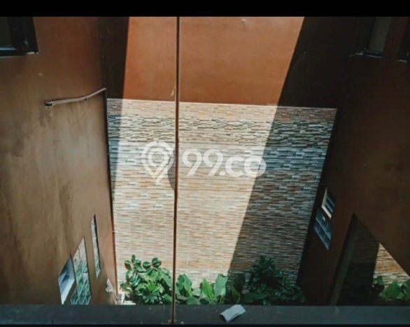 Rumah Mewah Dijual LT 200m2 di BSD, Tangerang Selatan Rumah Mewah Dijual LT 200m2 di BSD, Tangerang Selatan