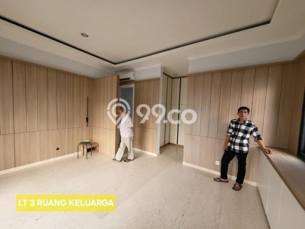 For Sale! Premium House LT 205m2 Desain Elegan di Alam Sutera For Sale! Premium House LT 205m2 Desain Elegan di Alam Sutera