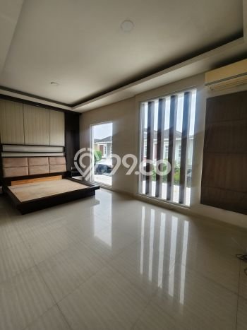 Hunian Mewah LB 160m2 Siap Huni Desain Elegan di Gading Serpong, Tangerang Hunian Mewah LB 160m2 Siap Huni Desain Elegan di Gading Serpong, Tangerang