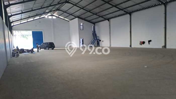 Unit Gudang Paling Strategis di Cikupa Tangerang dengan LB 720m2 Unit Gudang Paling Strategis di Cikupa Tangerang dengan LB 720m2