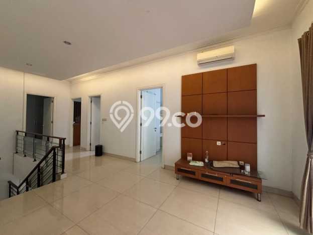 Jual Rumah Mewah Elegan Dengan View Eksklusif di Sutera Onix Alam Sutera, Tangerang Jual Rumah Mewah Elegan Dengan View Eksklusif di Sutera Onix Alam Sutera, Tangerang