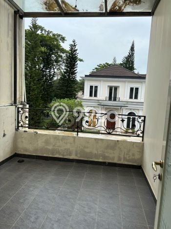 Dijual Rumah Mewah Exclusive di Serpong Utara, Tangerang Selatan Dijual Rumah Mewah Exclusive di Serpong Utara, Tangerang Selatan