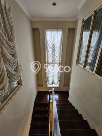 Rumah Luxury Modern Siap Huni di Alam Sutera Tangerang Rumah Luxury Modern Siap Huni di Alam Sutera Tangerang