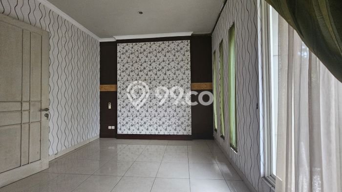For Sale! Premium House LT 200m2 Desain Elegan di BSD Delatinos For Sale! Premium House LT 200m2 Desain Elegan di BSD Delatinos