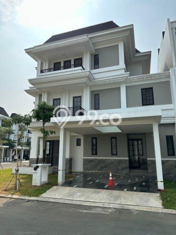 Hunian Mewah LB 390m2 Siap Pakai Desain Elegan di Alam Sutera, Tangerang Hunian Mewah LB 390m2 Siap Pakai Desain Elegan di Alam Sutera, Tangerang