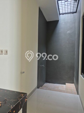 Dijual Rumah Strategis Bagus Punya 2 KT di BSD Tangerang Selatan SHM Dijual Rumah Strategis Bagus Punya 2 KT di BSD Tangerang Selatan SHM