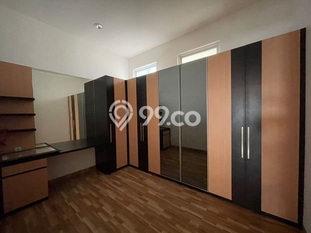 Ready to Use! Premium House LT 250m2 Desain Elegan di Gading Serpong Ready to Use! Premium House LT 250m2 Desain Elegan di Gading Serpong