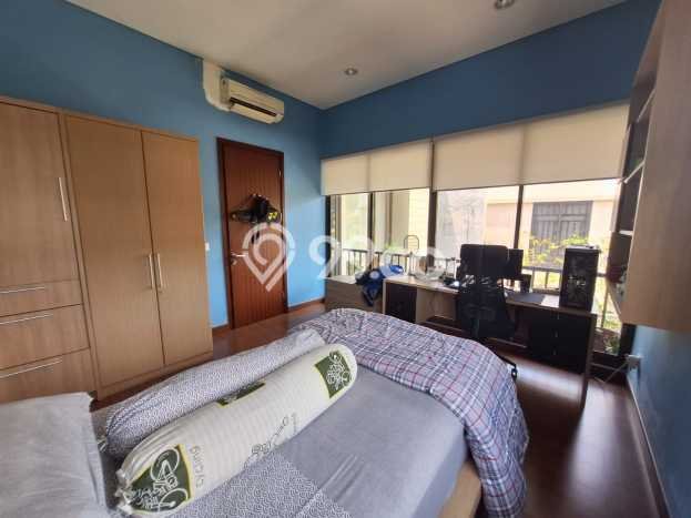 Rumah Elit Modern Siap Huni di BSD De Park Tangerang Rumah Elit Modern Siap Huni di BSD De Park Tangerang