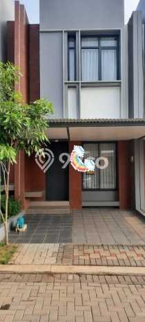 Hunian Nyaman Asri 2 KT Siap Huni di BSD City Tangerang Hunian Nyaman Asri 2 KT Siap Huni di BSD City Tangerang