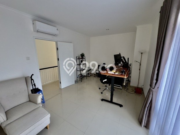 Rumah Modern 3 KT di Gading Serpong Tangerang Semi Furnished Rumah Modern 3 KT di Gading Serpong Tangerang Semi Furnished