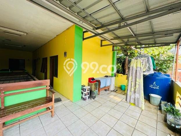 Dijual Rumah Kost di Bintaro, Tangerang Selatan, 18 KT, 18 KM, Bangunan 200m2 Dijual Rumah Kost di Bintaro, Tangerang Selatan, 18 KT, 18 KM, Bangunan 200m2