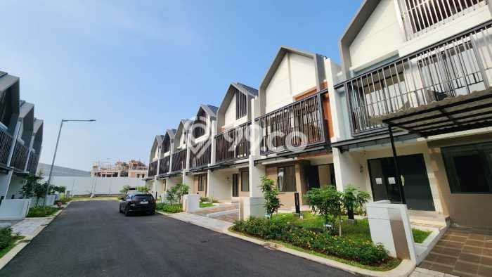 For Sale! Luxury House LT 84m2 Desain Modern di Gading Serpong For Sale! Luxury House LT 84m2 Desain Modern di Gading Serpong