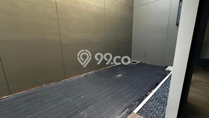 Rumah Mewah LB 480m2 Siap Pakai Desain Elegan di BSD City, Tangerang Rumah Mewah LB 480m2 Siap Pakai Desain Elegan di BSD City, Tangerang