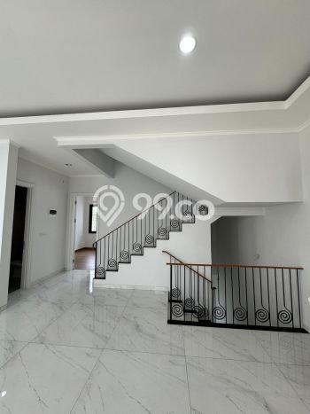 Ready to Use! Luxury House LT 136m2 Desain Elegan di Alam Sutera Ready to Use! Luxury House LT 136m2 Desain Elegan di Alam Sutera