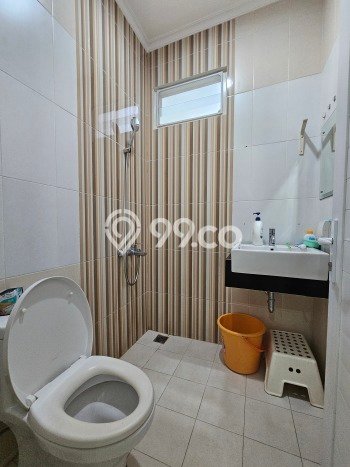 Rumah Mewah LB 159m2 Siap Pakai Desain Elegan di Gading Serpong, Tangerang Rumah Mewah LB 159m2 Siap Pakai Desain Elegan di Gading Serpong, Tangerang