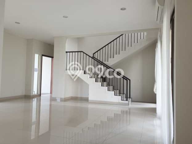 Rumah Elit LB 200m2 Siap Huni Desain Elegan di BSD De Park, Tangerang Rumah Elit LB 200m2 Siap Huni Desain Elegan di BSD De Park, Tangerang