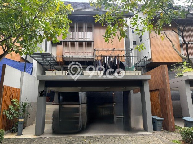 Rumah Luxury Modern Siap Huni di BSD Green Wich Tangerang Rumah Luxury Modern Siap Huni di BSD Green Wich Tangerang