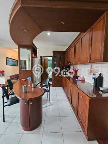 Dijual Rumah Mewah Megah Dengan View Cantik di Alam Sutera, Tangerang Dijual Rumah Mewah Megah Dengan View Cantik di Alam Sutera, Tangerang