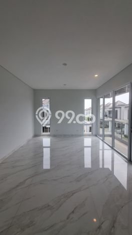Dijual Rumah Luas Megah Dengan View Eksklusif di Gading Serpong, Tangerang Dijual Rumah Luas Megah Dengan View Eksklusif di Gading Serpong, Tangerang