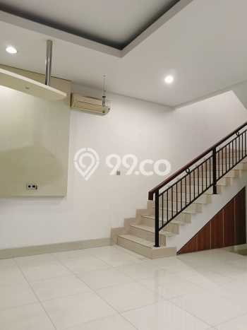 Rumah Mewah LB 400m2 Siap Huni Desain Elegan di BSD City, Tangerang Rumah Mewah LB 400m2 Siap Huni Desain Elegan di BSD City, Tangerang