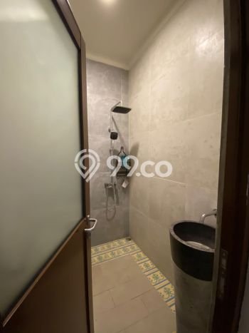 Rumah Elit LB 400m2 Siap Huni Desain Elegan di Alam Sutera, Tangerang Rumah Elit LB 400m2 Siap Huni Desain Elegan di Alam Sutera, Tangerang