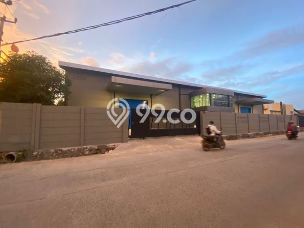 Unit Gudang Dijual di Sepatan Tangerang Luas Tanah 2000m2, Luas Bangunan 1468m2 Unit Gudang Dijual di Sepatan Tangerang Luas Tanah 2000m2, Luas Bangunan 1468m2