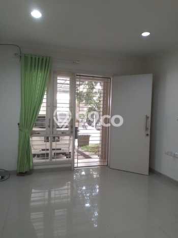 Rumah Modern 3 KT di Gading Serpong Tangerang Semi Furnished Rumah Modern 3 KT di Gading Serpong Tangerang Semi Furnished