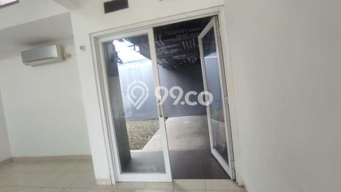 For Sale Hunian Rumah Nyaman 2 KT di Bintaro, Tangerang Selatan For Sale Hunian Rumah Nyaman 2 KT di Bintaro, Tangerang Selatan