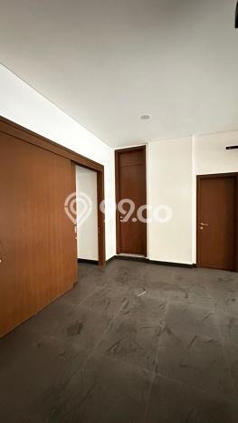 Rumah Mewah LB 480m2 Siap Pakai Desain Elegan di BSD City, Tangerang Rumah Mewah LB 480m2 Siap Pakai Desain Elegan di BSD City, Tangerang