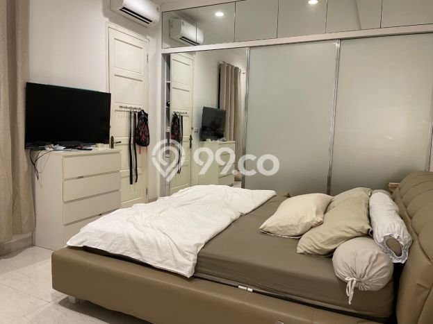 Jual Rumah Mewah Megah Dengan View Eksklusif di Gading Serpong, Tangerang Jual Rumah Mewah Megah Dengan View Eksklusif di Gading Serpong, Tangerang