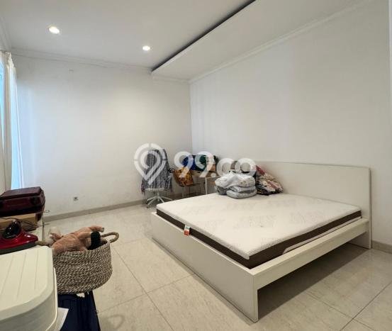 Jual Rumah Mewah Megah Dengan View Eksklusif di Gading Serpong, Tangerang Jual Rumah Mewah Megah Dengan View Eksklusif di Gading Serpong, Tangerang