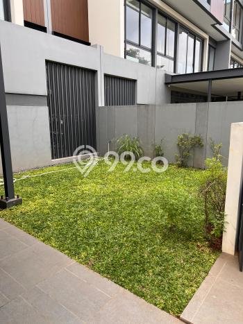 Rumah Elit Modern Tanpa Renovasi di BSD Tangerang Rumah Elit Modern Tanpa Renovasi di BSD Tangerang