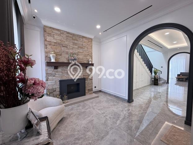 Rumah Luxury di Tangerang Lokasi Strategis Kondisi Baik Rumah Luxury di Tangerang Lokasi Strategis Kondisi Baik