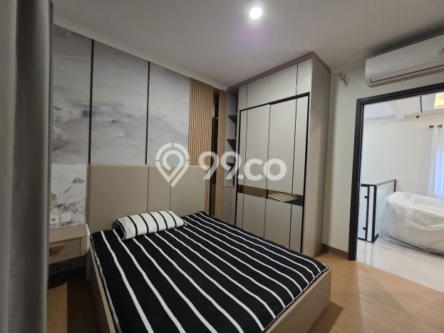 Dijual Rumah Mewah Megah Dengan View Eksklusif di Gading Serpong, Tangerang Dijual Rumah Mewah Megah Dengan View Eksklusif di Gading Serpong, Tangerang