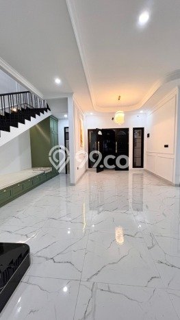 Rumah Elit LB 255m2 Siap Pakai Desain Elegan di BSD, Tangerang Rumah Elit LB 255m2 Siap Pakai Desain Elegan di BSD, Tangerang