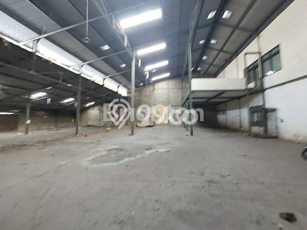 Gudang Bagus Dijual LB 1330m2 Lokasi Strategis Tangerang Area Cocok untuk Bisnis Gudang Bagus Dijual LB 1330m2 Lokasi Strategis Tangerang Area Cocok untuk Bisnis