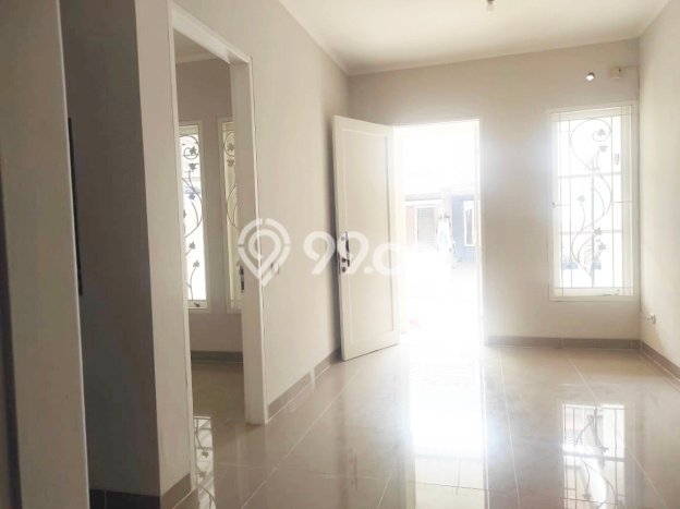 Rumah Minimalis 3 Kamar LT 72m2 di Legenda Wisata Rumah Minimalis 3 Kamar LT 72m2 di Legenda Wisata