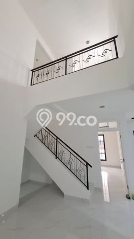Rumah Minimalis 5 KT di Legenda Wisata Jakarta Timur Unfurnished Rumah Minimalis 5 KT di Legenda Wisata Jakarta Timur Unfurnished