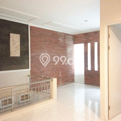 Rumah Minimalis 5 Kamar LT 140m2 di Legenda Wisata Rumah Minimalis 5 Kamar LT 140m2 di Legenda Wisata