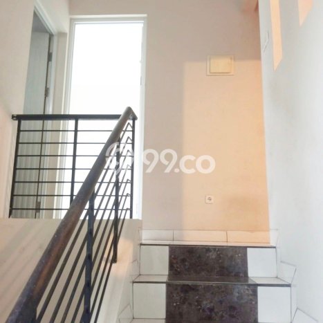 Rumah Minimalis 5 Kamar LT 140m2 di Legenda Wisata Rumah Minimalis 5 Kamar LT 140m2 di Legenda Wisata