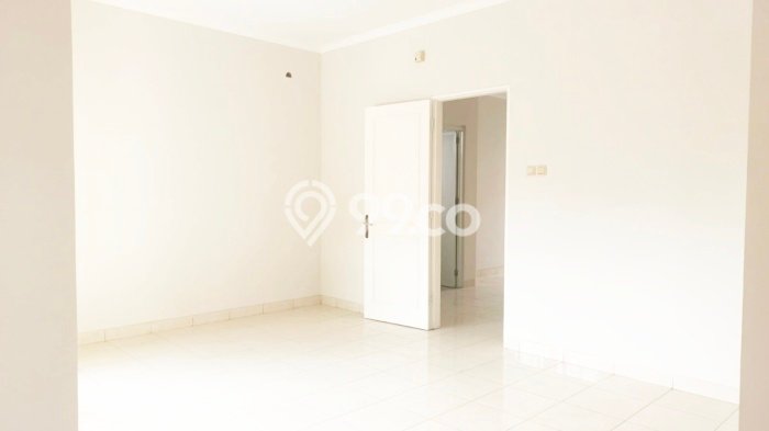 Dijual Rumah Luas Megah Dengan View Cantik di Kota Wisata, Bogor Dijual Rumah Luas Megah Dengan View Cantik di Kota Wisata, Bogor