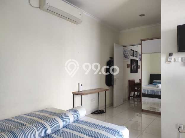 Dijual Hunian Rumah Terawat 4 KT di Legenda Wisata, Jakarta Timur Dijual Hunian Rumah Terawat 4 KT di Legenda Wisata, Jakarta Timur