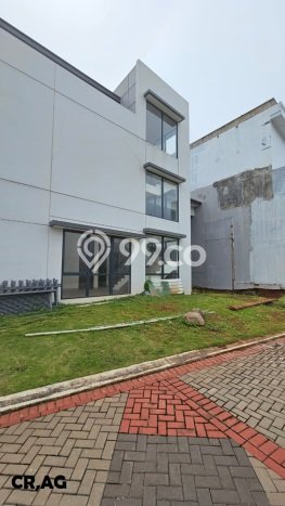 Hunian Mewah LB 292m2 Siap Pakai Desain Elegan di Cibubur, Jakarta Timur Hunian Mewah LB 292m2 Siap Pakai Desain Elegan di Cibubur, Jakarta Timur