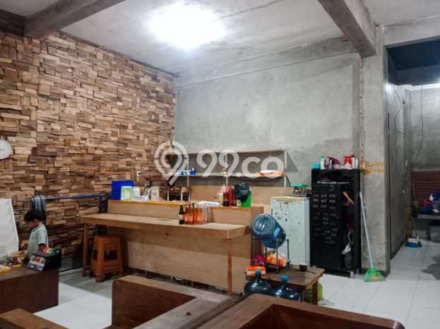 Ruko Paling Dicari LB 180m2 Dijual di Jagakarsa Ruko Paling Dicari LB 180m2 Dijual di Jagakarsa