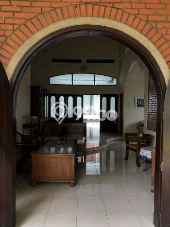 Dijual Hunian Mewah dengan Fasilitas Sekitar Lengkap di Pamulang, Tangerang Selatan Dijual Hunian Mewah dengan Fasilitas Sekitar Lengkap di Pamulang, Tangerang Selatan