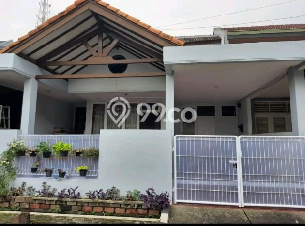 Dijual Cepat Rumah Strategis LT 144m2 LB 92m2 di Tangerang Selatan Cocok untuk Hunian Dijual Cepat Rumah Strategis LT 144m2 LB 92m2 di Tangerang Selatan Cocok untuk Hunian