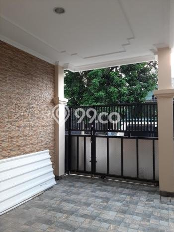 For Sale Rumah 4 Kamar Lokasi Ideal Nyaman dan Strategis di Cipondoh For Sale Rumah 4 Kamar Lokasi Ideal Nyaman dan Strategis di Cipondoh