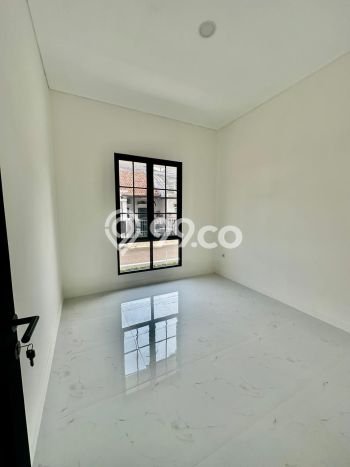 Kesempatan Langka Memiliki Rumah 3 KT 3 KM di Kawasan Bisnis BSD Nusaloka, Tangerang Kesempatan Langka Memiliki Rumah 3 KT 3 KM di Kawasan Bisnis BSD Nusaloka, Tangerang
