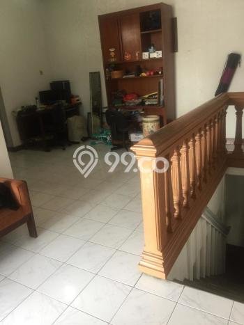 Rumah Minimalis 5 KT di Bintaro Jakarta Selatan Unfurnished Rumah Minimalis 5 KT di Bintaro Jakarta Selatan Unfurnished