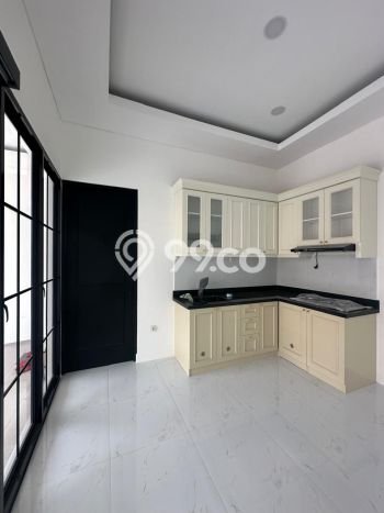 Kesempatan Langka Memiliki Rumah 3 KT 3 KM di Kawasan Bisnis BSD Nusaloka, Tangerang Kesempatan Langka Memiliki Rumah 3 KT 3 KM di Kawasan Bisnis BSD Nusaloka, Tangerang